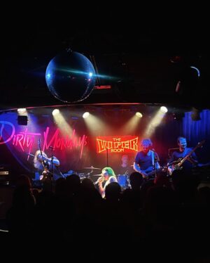 Zach Villa Instagram - VIPER🐍RM RECAP 5.10.24 swipe to the end for ⁉️

Thank you so much for making this such an amazing night. We did that Los Angeles. We fought together, we cried together, and we decided to keep going. Tomorrow and tomorrow and tomorrow…

Shoutout to @dirtymondays @theviperroom @stfsings @paolo_casartelli and @tommyisblack for putting this all together. 

Shoutout to my amazing band @glowandthedark @dma_ii_ @robnagelhout @seebyshreds for throwing down and taking no prisoners. 

Shout out to my amazing team and friends. I love you. 

Shoutout to my incredible fans and anyone who this music touches. We found each other and we’re together now. Love you 💚💚💚

run it up. On to the next.