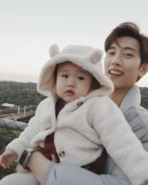 Zack Fanchiang Instagram - -
🧧初四了才來拜年會太晚嗎😛
2024🐲各位幸福好運龍來啦👊🏻🥳
#CNY2024