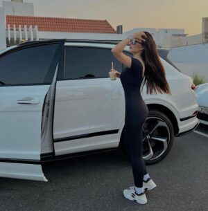 Zahraa Sami Instagram - She’s back ،back again 💁🏼‍♀️

رججججع الانستكرام واخيراً اشتاقتلكممممم