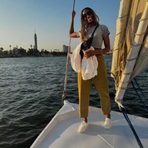 Zainab Johnson Instagram - My first time in Cairo- I came I saw I dumped…literally 🤭 

1. Thank you @kotn for the dope experience
2. Pyramids of Giza
3. Visiting Islamic Cairo 📸: @arthursjames 
4. The Set (Citadel football field)
5. Sunset on The Nile 
6. Cafe in Zamalek
7. Spice dealer at Khan el-Khalili 
8. Mosque entryway
9. Fifty Shades of Grey Zamalek
10. Egyptian Mango Juice 😋
11. Modesty Z 
12. Bread is Life
13. Three comedians walk into a mosque
14. Sphinx
15. Felucca ride on The Nile…
16. Alhamdulilah 
17. The cure.

#egypt #travel #experience #comedy #zainab #life #fashion
