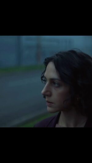 Zar Amir Ebrahimi Instagram - #Repost @lazonacine
・・・
Empezar de nuevo cuando tu familia se ha roto 💔. 

Shayda (Zar Amir Ebrahimi, Mejor Actriz en @festivaldecannes por « Holy Spider ») y su hija Mona tendrán que abrirse camino en un país nuevo, muy lejos de su hogar.

Dos generaciones de lucha y resistencia femenina por la conquista de su libertad 💜.

#ShaydaLaPelícula « fluye libre y salvaje » (@variety) y « elige la esperanza sobre el miedo » (@screendaily) o 🎥 28 de junio solo en cines. 

• Estrenamos junto a @caramelfilms •

@shaydafilm @zaramirebrahimi @cate_blanchettofficial #cine #cartelera #estrenos #estrenosdecine #madre #hija #maternidad #sinmiedo #esperanza #NooraNiasari #ZarAmirEbrahimi #CateBlanchett #cinema #encines #junio