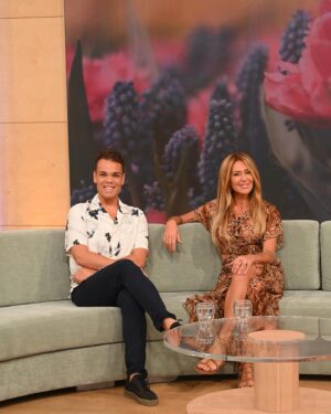 Zé Lopes Instagram - Zé Lopes e Merche Romero juntos no novo programa “Bom dia Alegria” do canal V  🤍 um sonho que vão realizar juntos! 

Estreiam amanhã às 8h15 🫶🏼

📸 @pedromelo_photo