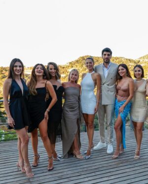 Zehra Yılmaz Instagram - #EzgiBurak 🤍🥹🥂