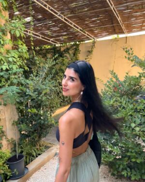 Zeina Makki Instagram - Everything about this 🌸 🎶💗🌜