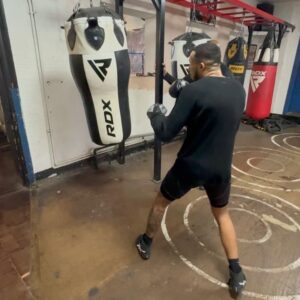 Zelfa Barrett Instagram - Oo He’s Fast Fast..😮‍💨⚡️5 Weeks To Go🫡🎖️