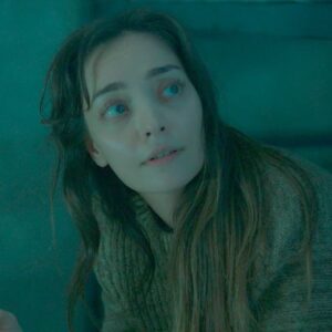 Zeynep Tuğçe Bayat Instagram - 🥺 Olivia necesitaba a alguien que le abriera los ojos, y lo que menos esperaba es que esa persona fuera…¡Luna! 

La mujer de Yaman fue la que consiguió que Olivia hablase con la policía. #LaPasiónTurca