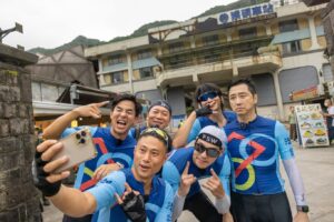 Zhang Ting Hu Instagram - 倒數第二集！繼續熱血！

@gooooooride 
@harlemyu_1986 
@superbright0911 
@rio_peng 
@alan_kuoyoluan 
@justezlike_ac