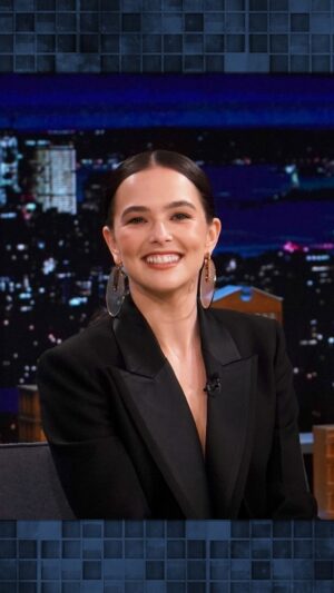 Zoey Deutch Instagram - @zoeydeutch takes us around the country while showing off her accents! #FallonFlashback