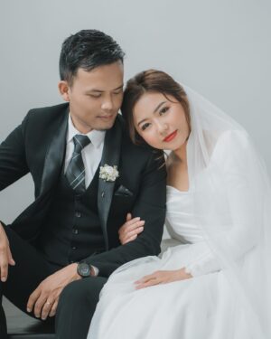 Zorema Khiangte Instagram - 1st anniversary Lalpan min hruai thleng ve leh ta reng mai…Lalpa awmpuina leh malsawmna sawisen loh kan hmu a ni…Lalpa hi a van tha em🙏

📸@hriatchhunga_chhangte