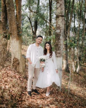 Zorema Khiangte Instagram - 12 | April | 2023
12:30 pm
BCM Central church Upper Republic

Lalpa hun ruat a thleng ve ta!!… hun enge maw chen in zui ve tawh in Pathian rinawmna tamtak kan lo hmu ve nasa tawh thin a, Lalpan min suihzawm a hun a ti ve ta a ni. Min lawmpui ve ka ring a, chutih ruala min lo ui der ve tu zawng zawng te pawh in zavaiin inchungah lawmthu ka sawi e…kan inneihna ah hian Lalpa fak leh chawimawina hun hman ngei tum a ni a, lo tel ve tur pawh in ka sawm a che… Isua lo langsar ber rawh se. 

Rawngbawlna ka chawlhsan dawn loa a aia nasa zawkin ke ka pen zel ang..Lalpan min hruai anga, ka damchhunga ka thawh ve tur hi Lalpa hian hna a nei a ni.

Tin, ngai teh u, kei, kumkhuain, khawvêl tâwp thleng pawhin, in hnênah ka awm zêl ang,” Matthaia 28:20

📸 @jeremy.hauhnar