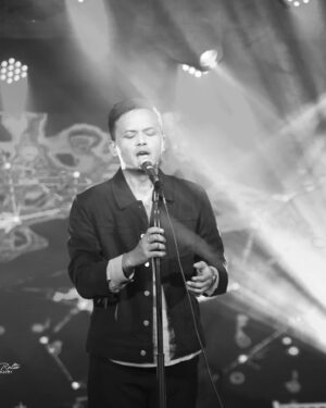 Zorema Khiangte Instagram - #charity 
#myanmar 
#gospel 
#concert 
Midang tana Luangchhuak zawng zawng te Lalpan malsawm che u rawh se🙏