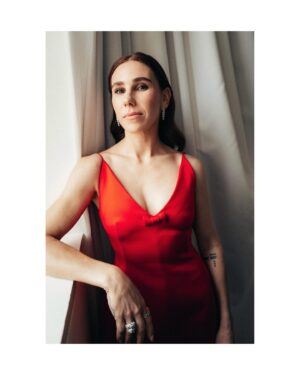 Zosia Mamet Instagram - @saoirsemonicajackson I love you to the moon & back and then some. Thank you @voguemagazine for listening to us gush over each other ♥️💗♥️ And thank you @kathleenjordan for creating this love affair #pampinea&misia4ever

Styling: @thomascarterphillips 
Dress: @marcjacobs 
Sparkle: @cartier 
Makeup: @lisaaharon 
Hair: @anthonycampbellhair 
📸: @thealexandraarnold