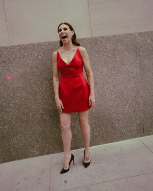 Zosia Mamet Instagram - @saoirsemonicajackson I love you to the moon & back and then some. Thank you @voguemagazine for listening to us gush over each other ♥️💗♥️ And thank you @kathleenjordan for creating this love affair #pampinea&misia4ever

Styling: @thomascarterphillips 
Dress: @marcjacobs 
Sparkle: @cartier 
Makeup: @lisaaharon 
Hair: @anthonycampbellhair 
📸: @thealexandraarnold