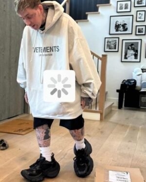 blackbear Instagram - i go the extra yard