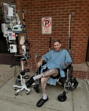 blackbear Instagram - 4 organs removed successfully #fuckpancreatitis , wifey, selfies on the plane, hangouts cancelled!!, my new custom front door im really proud of..