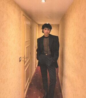 kemio Instagram - Self-portrait 🖤 @ysl