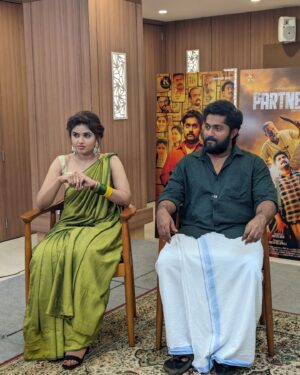 neerasethudas Instagram - All about the press meet of movie @partnersmovie 
Stay tuned on July 5🎉♥️

‘Partners’ In Cinemas On July 5, 2024

@dhyansreenivasan  @kalabhavan_shajohn @satnatitusofficial  @prasanthpalex. madhusudhan_rao @sanjusivram @ronydavidraj @srikantmurali @aneeshgopalz @ajmalzain_az devakirajendran @neerasethudas 
dineshkollappally
@kollappallyfilms
@navcj1 @prakash_alex @prasanthkeyvee
@shibincbabu @vyshu__raj @faisal_ali_dop @sunil_s_pilla @partnersmovie
@sivaprasad_pro @bccreativesofficial 

#dhyansreenivasan #hareeshperadi #kalabhavanshajon #parntersmovie #july5release#neerasethudas #neerajasdas #southindianactress #malayalamactress