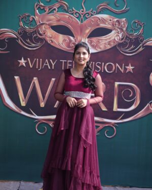 sathya sai krishnan Instagram - 🤍Happy to be a part of vijayawards✨

📸 @h_a_r_i_s_.c 

#vijayawards #vijaytelevision #pandianstores #ps2 #pandianstores2 #serial #vijaytvserial #awardsnight #enjoy #happy #insta #instagram #viral #trending #actress #actresslifestyle #actresslife🎥 #likes #hitlike