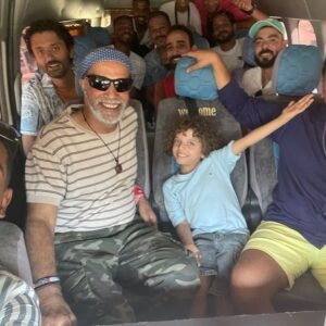 مصطفى خاطر Instagram - الحمدلله رب العالمين 🤲🏻 
امبارح كان عرض اخر حلقتين من #البيت_بيتي_الجزء_الثاني 👋
شكرا من كل قلبي لكل زمايلي اللي شاركوا في العمل ده من اصغر واحد لاكبر واحد في الكرو 🔥🔥 مبسوط جدا بردود الافعال واتمني اكون كنت ضيف خفيف عليكم في بيوتكم 😍 ونلتقي باذن الله في اعمال تبقي بنفس القوه او اقوي بكتير 🎬