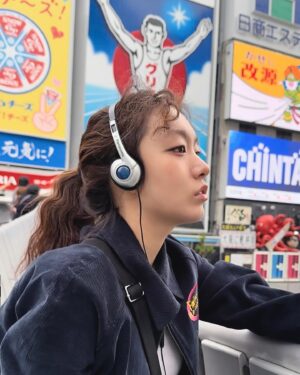 김푸름 Instagram - #오사카 #JAPAN #김푸름 #kimpureum