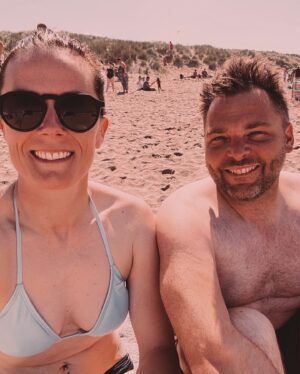 Abbie Eaton Instagram - Cornwall you were lovely! ☀️🏄🏻‍♀️🍺 

Absolutely loved my time in the camper this week, it’s been a fun adventure with @bazzalaar22! 

Where to next? Any recommendations? ⬇️