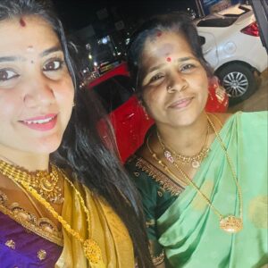Abi Navya Instagram - Onam ashamshangal❤️❤️❤️❤️❤️

Happy Onam dear family 😘🥰🥰