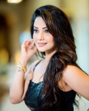 Adaa Khan Instagram - It’s a beautiful day, in a beautiful way!! ☔️ 
.
.
📸: @sudhakar.bichali 
👗: @meeamifashion @amit_bhardwaj_meeamifashion
💄: @nishachandnanii
💇‍♀️: @zubeda_hairstylist 
📍: @itcgrandcentral 
🤝: @nidhi_gunjal786 & @prospercommunicationpr
🪄: @yourcreativebuddies 
.
.
.
#monsoonvibes #monsoon #rains #photooftheday #instadaily #instagood #fashiongram #fashionlikeadaa #adaakhan