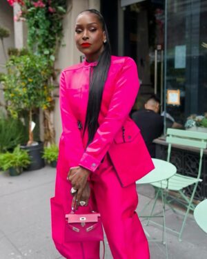 Adjua Styles Instagram - Taking up SPACE UNAPOLOGETICALLY💗💗💗💗💗💗💗💗💗💗💗💗💗💗
:
:
:
:
Set @samanthablacknyc 💝
Boots @balenciaga 
:
Hair @rashawncardwell 
Makeup @mandisavonette