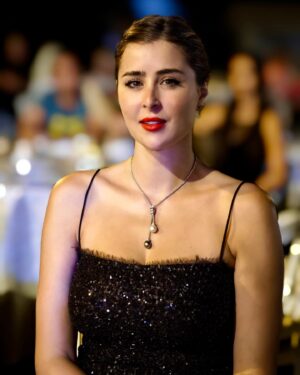 Aïcha Ben Ahmed Instagram - Lady in black…

📷 @hsan_photoreporter