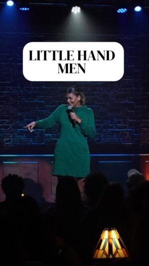 Aida Rodríguez Instagram - There is something about a little hand 🤚🏽man. Check out the entire joke and my entire set right now on @peacock . Colin Jost and Michael Che present New York Comedy After Dark.

Haven’t seen me on tour yet? Catch me while you can!

Sept. 27 @thestandupcomedyclub (Bellflower, CA)
Nov. 1-2 @theriothtx (Houston, TX)
Nov. 8-9 @funnybonecomedyclubs (Dayton, OH)

#aidarodriguez #peacock #nyafterhours #comedy