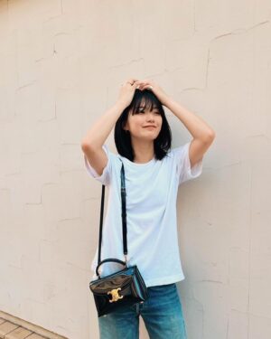 Aju Makita Instagram - ☺︎︎
冬服に合わせても可愛いバッグ👜
@celine
#PR
#SUPPORTEDBYCELINE
#CELINENINO
#CELINEBYHEDISLIMANE