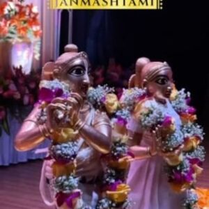 Akshita Bopaiah Instagram - Happy krishna Janmashtami 🙏🙏 Harekrishna 
It was my pleasure to be here on special day ..

#krishnalove #janmashtami #harekrishna #loveforkrishna