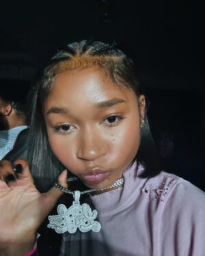 Alaya High Instagram - *Balenciaga dingy tee, Blue bills benji b