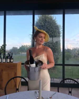 Alicia Agneson Instagram - 📍ITALY 
1, Rome
2, More Rome in Vintage
3, Aesthetically pleasing
4, Champagne tasting 
5, Book-Bliss 
6, Villa views 
7, Him and the little one