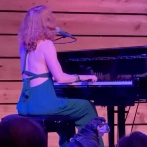 Actress Alicia Witt HD Instagram Photos and Wallpapers September 2024