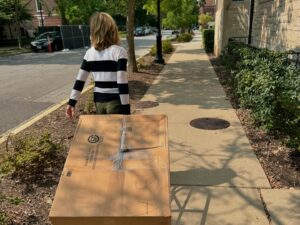 Alisyn Camerota Instagram - Move-in Day #2 underway. this one involved a little more effort on my part: rental car, airplane flight (where, in typical me fashion, we were the last to board the plane), cracking the code of a forgotten storage unit, tons of heavy bags, boxes and the icing on the cake…fat parking ticket 💃