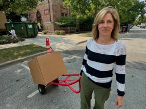 Alisyn Camerota Instagram - Move-in Day #2 underway. this one involved a little more effort on my part: rental car, airplane flight (where, in typical me fashion, we were the last to board the plane), cracking the code of a forgotten storage unit, tons of heavy bags, boxes and the icing on the cake…fat parking ticket 💃