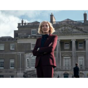 Allison Janney Instagram - I am so excited to tell you that I am part of season two of the Diplomat, which comes out October 31st on @netflix!! 

If you haven’t already, watch season one!! #KeriRussel and 
@rufus_sewell are fantastic, as is the entire cast! And brilliant writing by #DeboraCahn 👏🏼👏🏼👏🏼