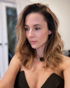 Actress Alona Tal HD Photos and Wallpapers November 2024