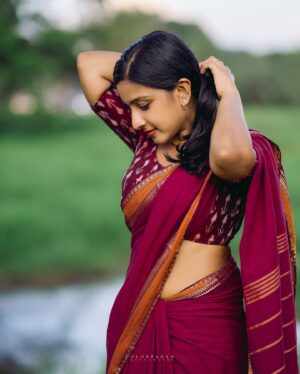 Alphy Panjikaran Instagram - 🥰❤️

@vipinjkumar 
@dhwani_designs