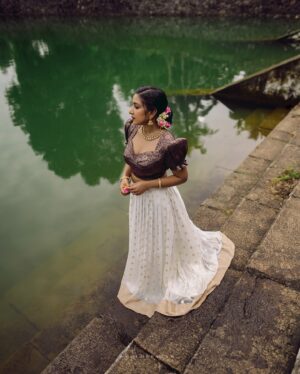 Alphy Panjikaran Instagram - 🌸🌸🌸

PC @vipinjkumar 
Mua @manju_mania_ 
Costume @_rare_line_ 
Jewellery @alameen_fashion_jewels