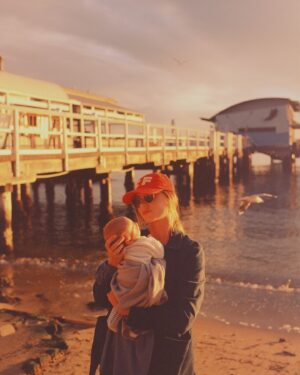 Aly Michalka Instagram - We’ll look back on these days and smile 🕊️