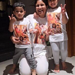 Alya Manasa Instagram - Family combo  t-shirts are customized @_ruby_collections 
Corporate event ku same customized t-shirt for everyone can be made @_ruby_collections so start wearing differently ..