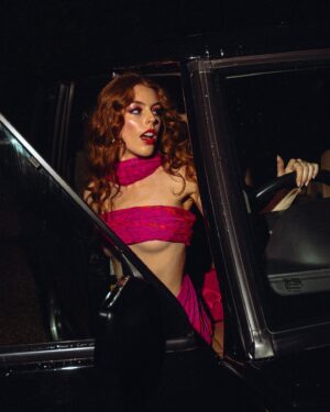 Amelia Gething Instagram - @rangerover you are the coolest 🔥 Thank you for letting me indulge in my Studio 54 fantasy at the @goodwoodrevival ball, celebrating 5 generations of Range Rover, what a night! 🪩

Thank you to @circavintagelondon & @sarahkatebyrne for this ✨DRESS✨and @thisistimothy for the pics! & @mcsaatchigroup