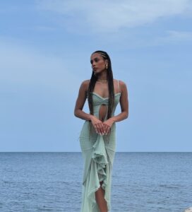 Actress Ana Giulia Zortea HD Instagram Photos and Wallpapers September 2024