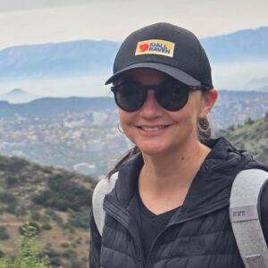 Andrea Aristegui Instagram - Un poquito de trekking en medio de tanta celebración 🇨🇱⛰️🫶