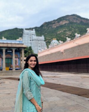 Andrea Jeremiah Instagram - Tiruvanamalai 💫
