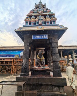 Andrea Jeremiah Instagram - Tiruvanamalai 💫