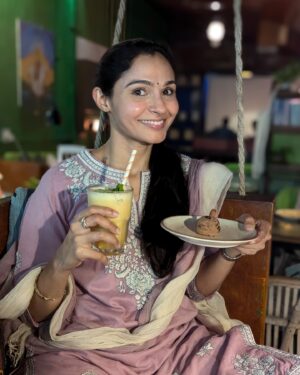 Andrea Jeremiah Instagram - Tiruvanamalai 💫