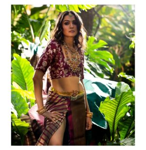 Andrea Jeremiah Instagram - 🍒🍒🍒 

📸 @soondah_wamu 
MUH @prakatwork & team 
Styling @poorts_20 
Jewelry @aaranyarentaljewellery